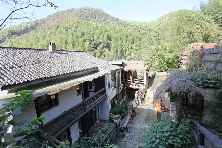 Вилла Mogan Mountain Xiaomusensen Deqing Экстерьер фото